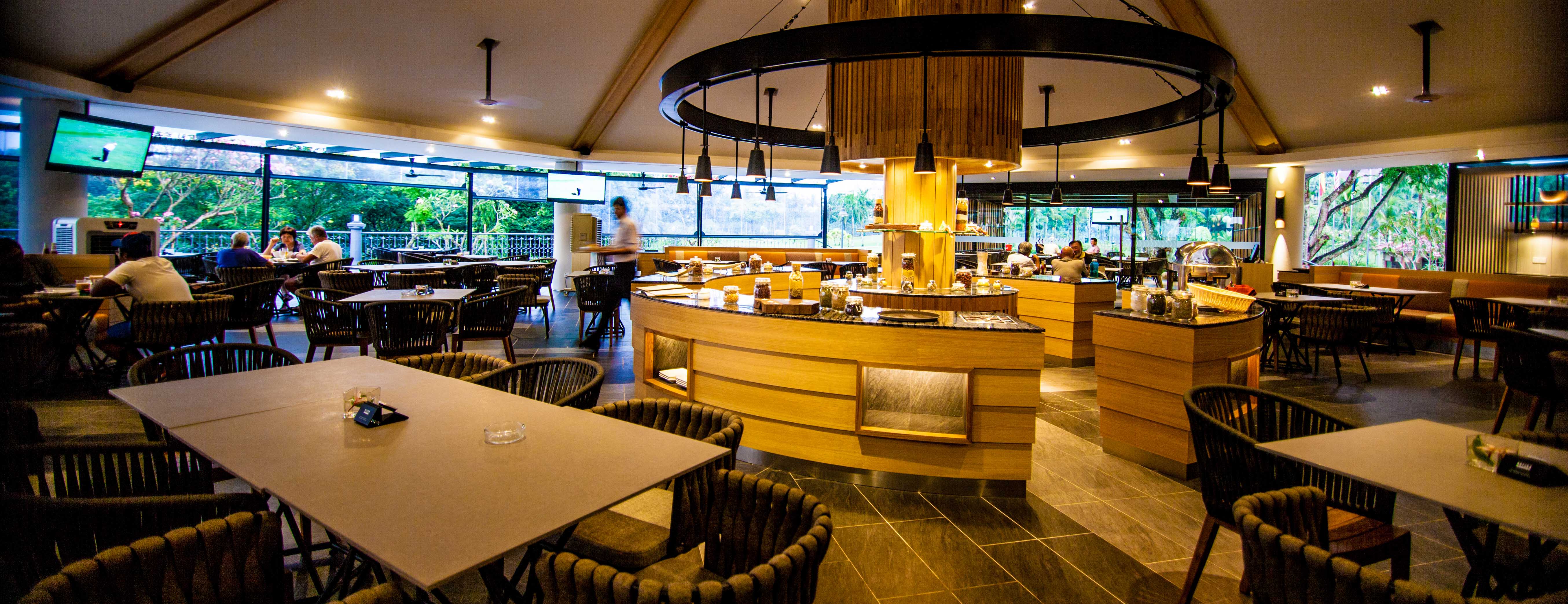 Twenty7 Restaurant at Tropicana Golf & Country Club